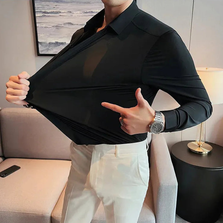 BreezeLuxe™ | Blusen som andas och imponerar